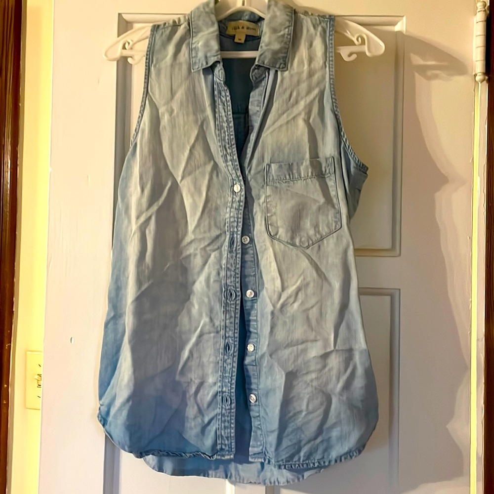 Cloth & stone chambray button up